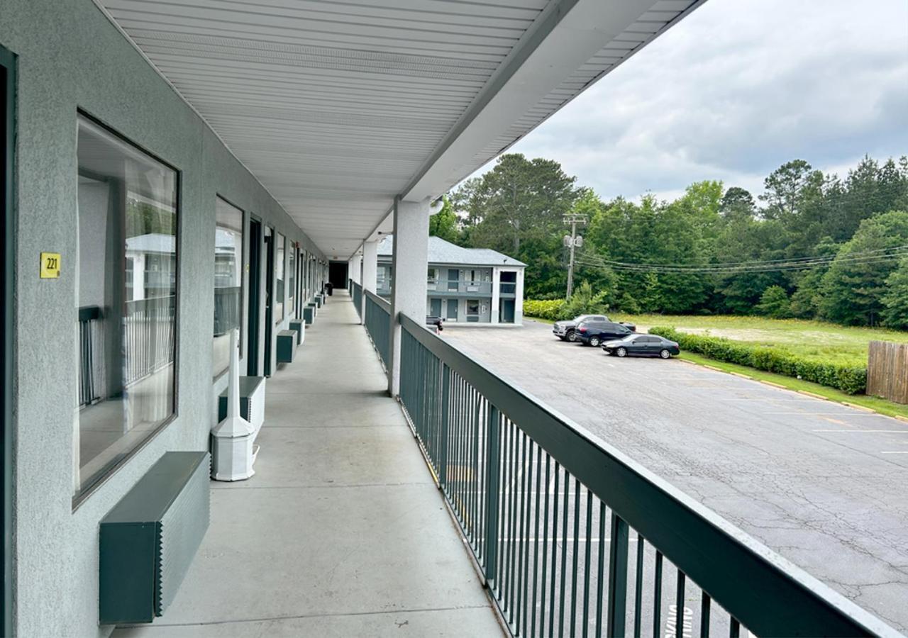 Econo Lodge Elberton Экстерьер фото